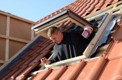 Pose de fenêtres de toit Velux à Barlieu